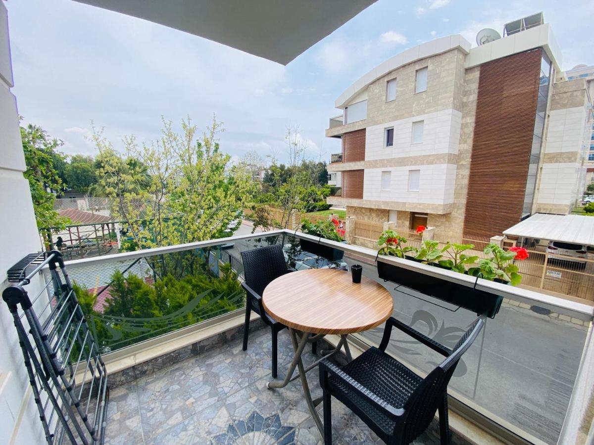 Royal Loft Suit Antalya Exterior photo